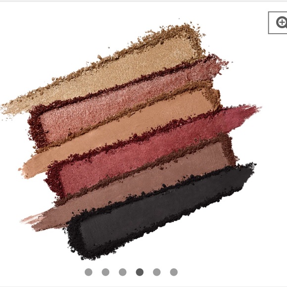 🌟BUY 1 GET 1 FREE🌟 R.E.M. Midnight Shadows Eyeshadow Palette in Principessa - Picture 3 of 4